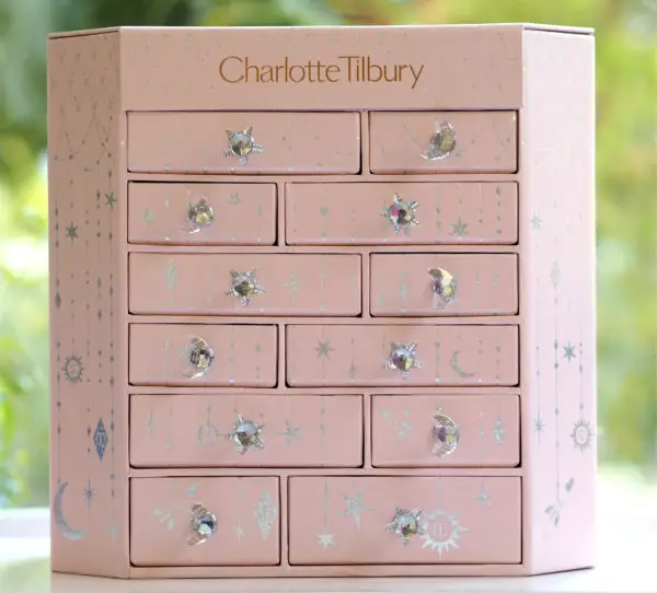 Charlotte Tilbury Diamond Chest Of Beauty Stars Review