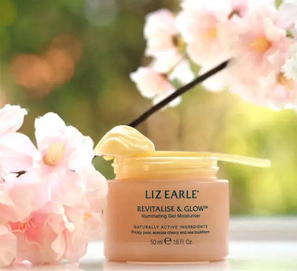 Liz Earle NEW Glow Collection #ad
