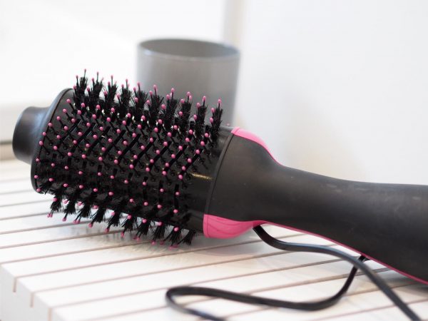 AD Revlon Salon One Step Hair Dryer & Volumiser