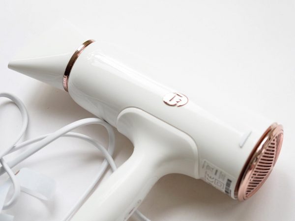 T3 Cura IonAir Hairdryer